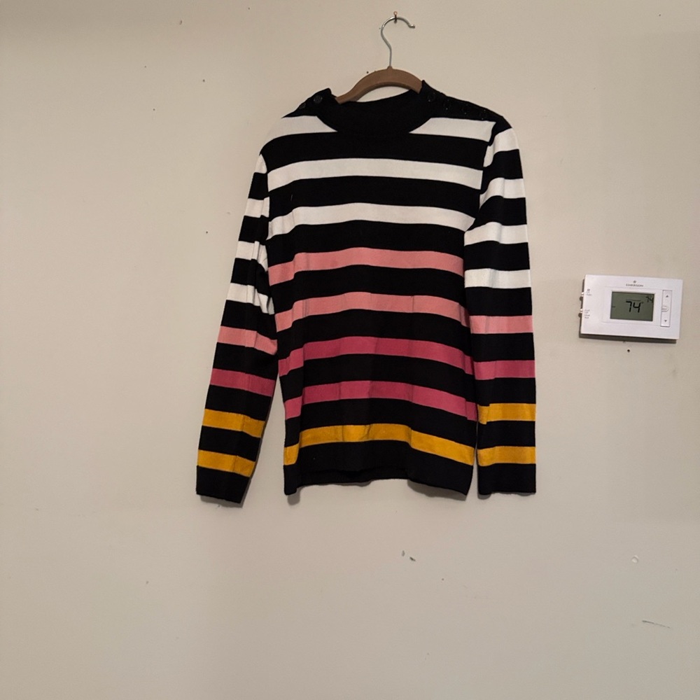 Karl Lagerfeld Black and White Knit Top